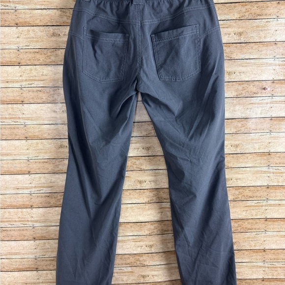 Kuhl Grey Pants Sz 2 Shorts - Picture 2 of 6